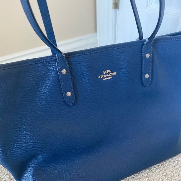 Coach Leather Tote bag - Picture 4 of 4